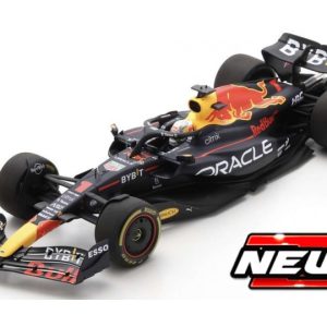 voiture de course formule 1 noire