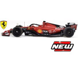voiture de course formule 1 rouge