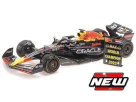 voiture de course formule 1 noire