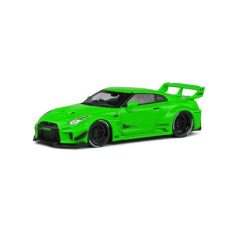 voiture de sport coupe verte