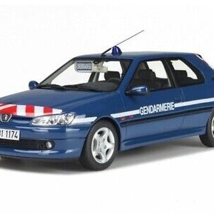 voiture de gendarmerie française bleu