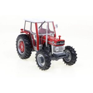 vieux tracteur agricole rouge