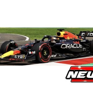 voiture de course formule 1 noire