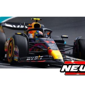 voiture de course formule 1 noire