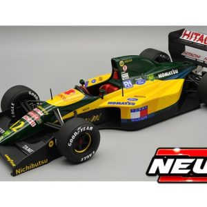 vieille voiture de course formule 1 jaune et verte