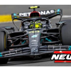 voiture de course formule 1 noire