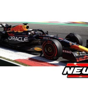 voiture de course formule 1 noire