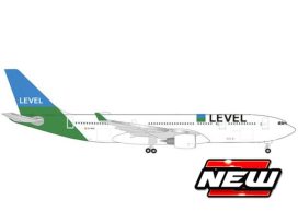 avion de ligne blanc vert et bleu