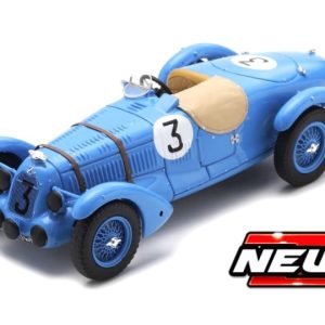 vieille voiture de course bleu