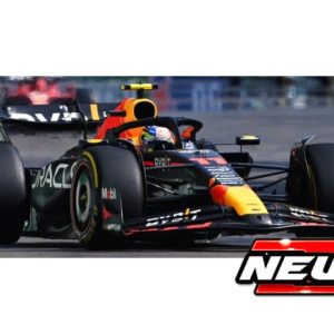 voiture de course noire formule 1