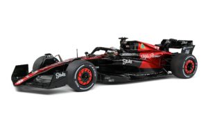 voiture de course formule 1 rouge et noire