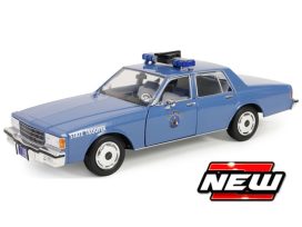 vieille voiture de police bleu