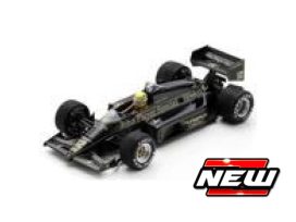 vieille voiture de course formule 1 noire