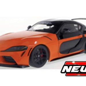 voiture de sport coupe orange et noire