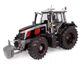 gros tracteur agricole rouge et noir