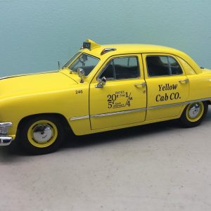 vieille voiture taxi jaune americaine