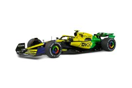 voiture de course formule 1 verte et jaune