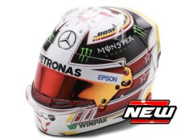 casque de pilote de course formule 1 blanc