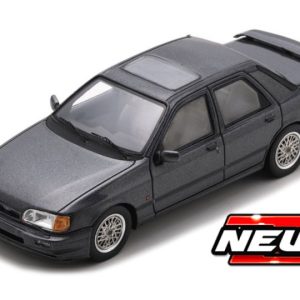 vieille voiture de sport grise