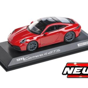 voiture allemande de sport coupe rouge