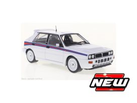 vieille voiture de sport blanche italienne