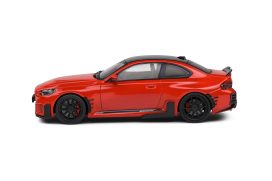 voiture de sport coupe rouge