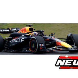 voiture de course formule 1 mauve