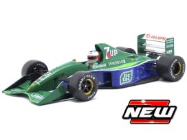 vieille voiture de course formule 1 verte