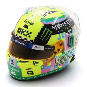 casque de pilote de course formule 1