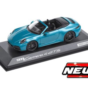 voiture de sport cabriolet bleu