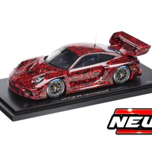 voiture de course rouge