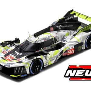 voiture de course française blanche et verte