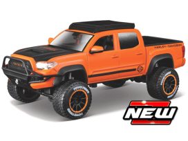 voiture pick up orange et noire