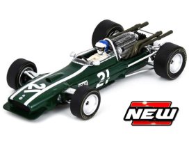 vieille voiture de course verte