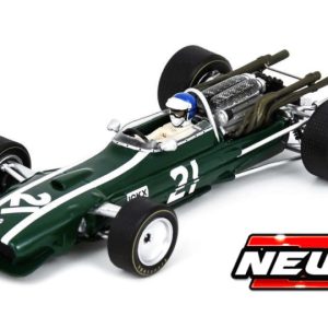 vieille voiture de course verte