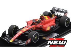 voiture de course formule 1 italienne rouge