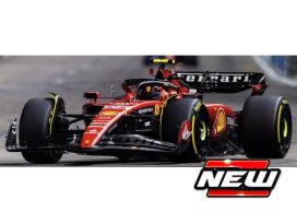 voiture de course formule 1 italienne rouge