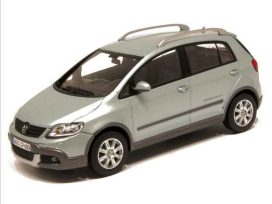 vieille voiture allemande grise