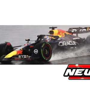 voiture de course formule 1 mauve