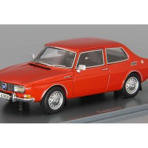 vieille voiture suedoise rouge