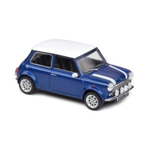 vieille voiture bleu