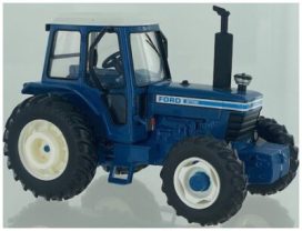 vieux tracteur agricole bleu
