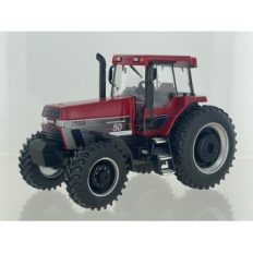 gros tracteur agricole rouge