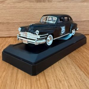 vieille voiture de police noire