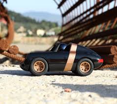 voiture noire decoration