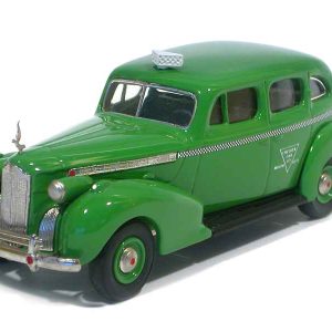 vieille voiture americaine taxi vert