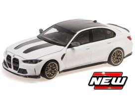 voiture de sport coupe blanche et noire