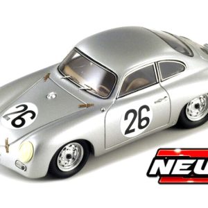 vieille voiture de course allemande grise