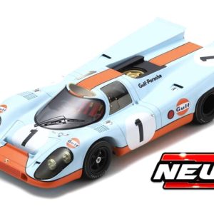 vieille voiture allemande de course bleu