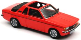 vieille voiture allemande rouge